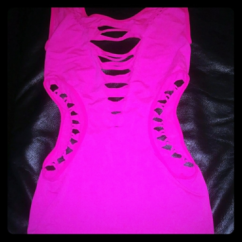 HOT pink mini dresss